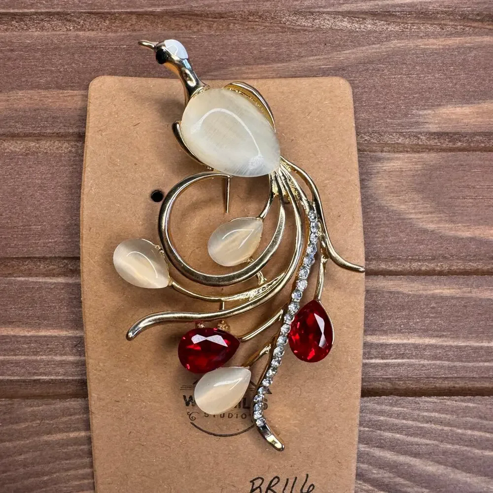 Beautiful Peacock Pin White Red Jewelry Brooch Fashion Jewelry FAST SHIP